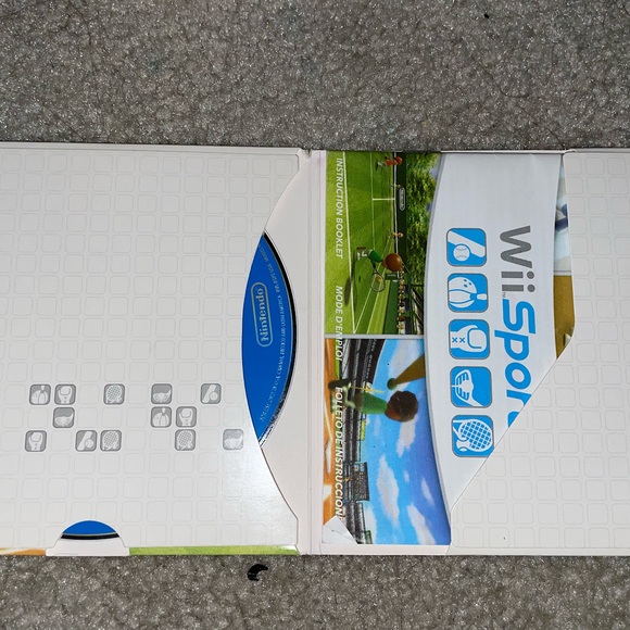 Original Nintendo Wii Gaming Console (2006)